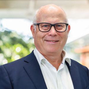Geoffrey Knowles Director - Consulting